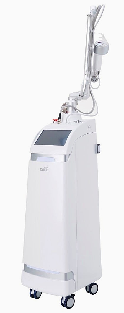 청주 편평사마귀 치료에 사용되는 코트라-Co2 레이저 기기